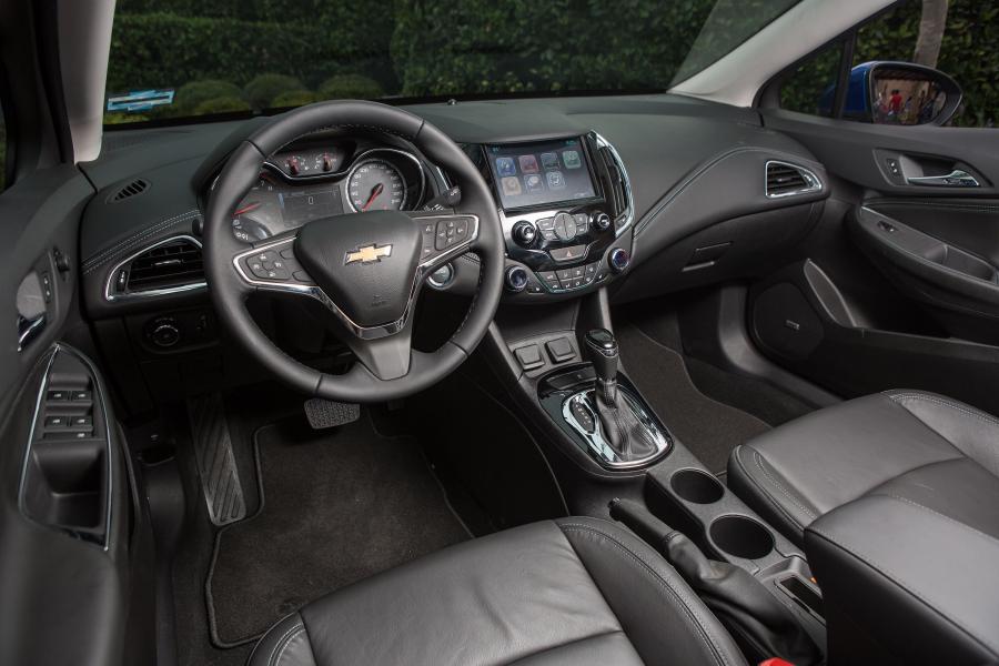  Chevrolet Cruze Premier 2016 года  (фото 7 из 19)